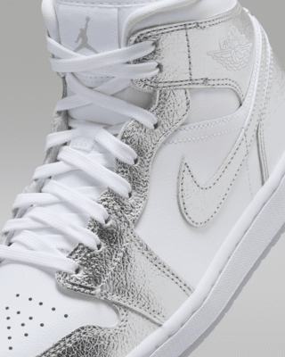 WMNS+AIR+JORDAN+1+MID+SE.png